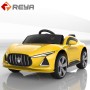 Carros de brinquedo elétricos de crianças de controle remoto Carros de brinquedo elétricos de crianças de controle remoto
