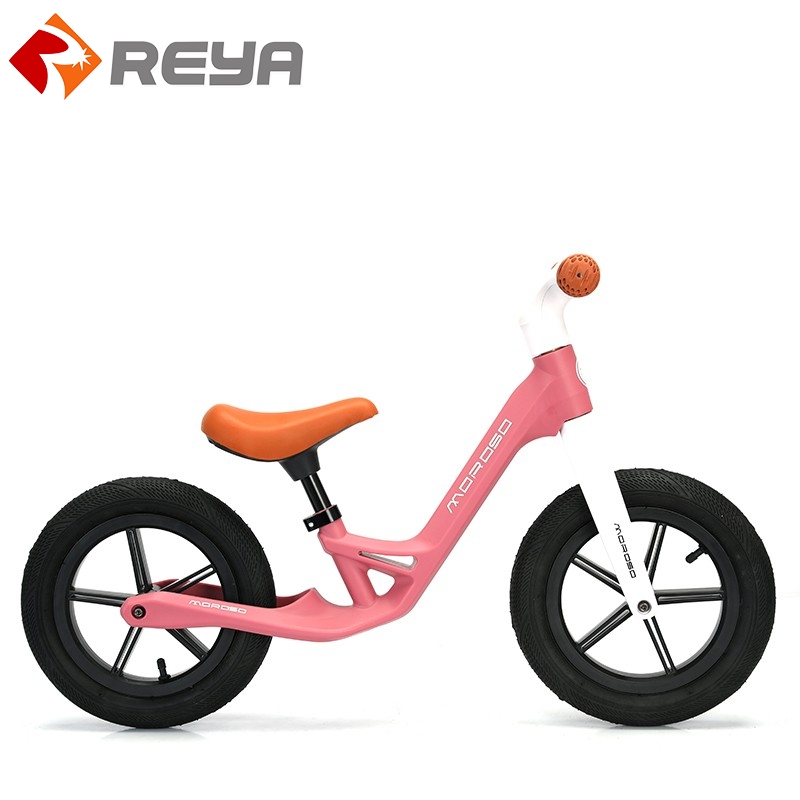 Equilíbrio infantil carro pequeno e feminino Equilíbrio infantil pedal de carro menos deslizando bicicleta Equilíbrio Exercício