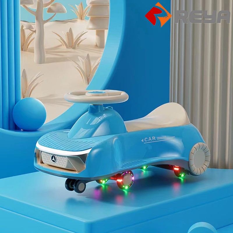 Ride de Kid sur Swing car