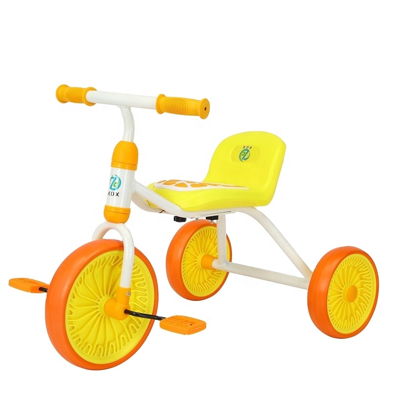 متعددة الوظائف للأطفال 2-5 سنوات العمر pedal adjustable anti-rollover الأطفال ' s tricycle