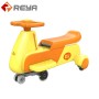 2023 haute qualité New Children's Twist car 4 roues avec musique swing car Kids Toy Ride on car with many Colors