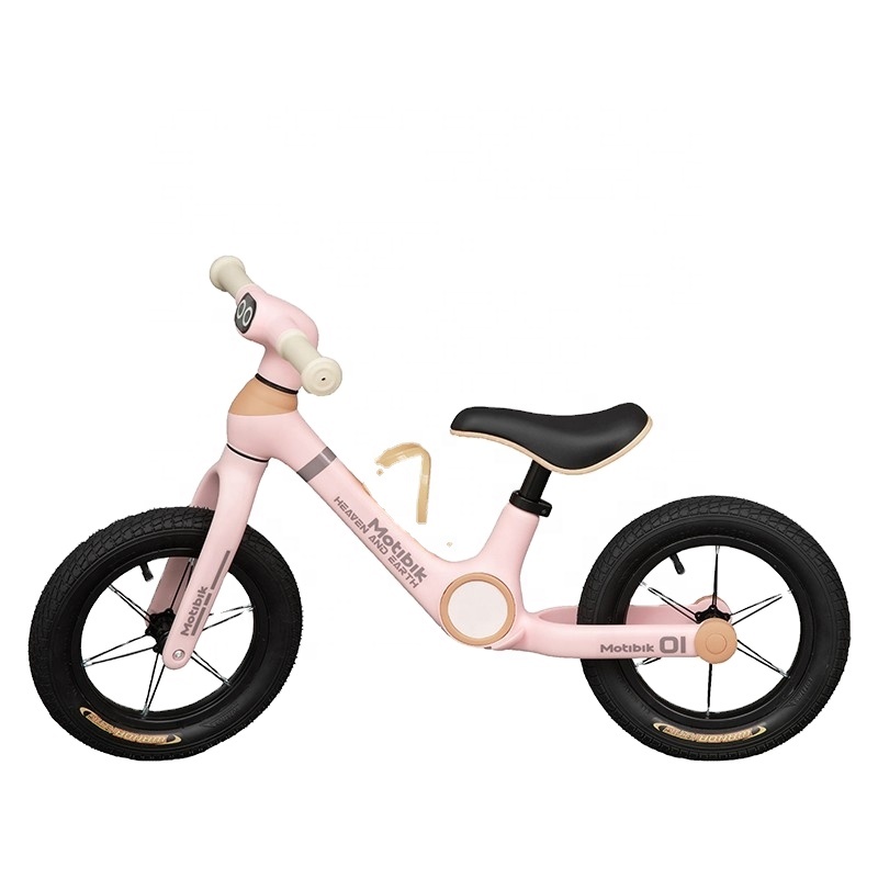 PH021 2023 new children’s balance car 3 to 6 years old walking gliding baby walker light baby children’s balance car